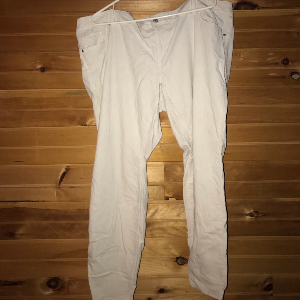 Old Navy Skinny White Corduroys size 24